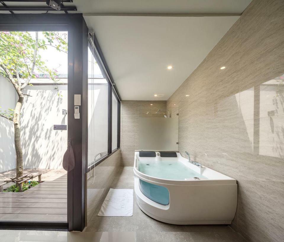 The Valen Resort Bangkok Esterno foto