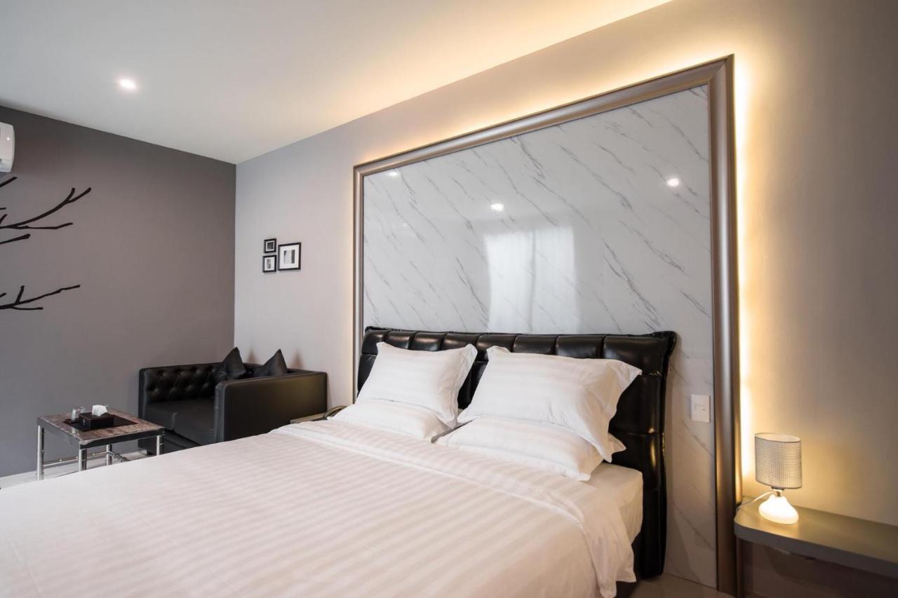 The Valen Resort Bangkok Esterno foto
